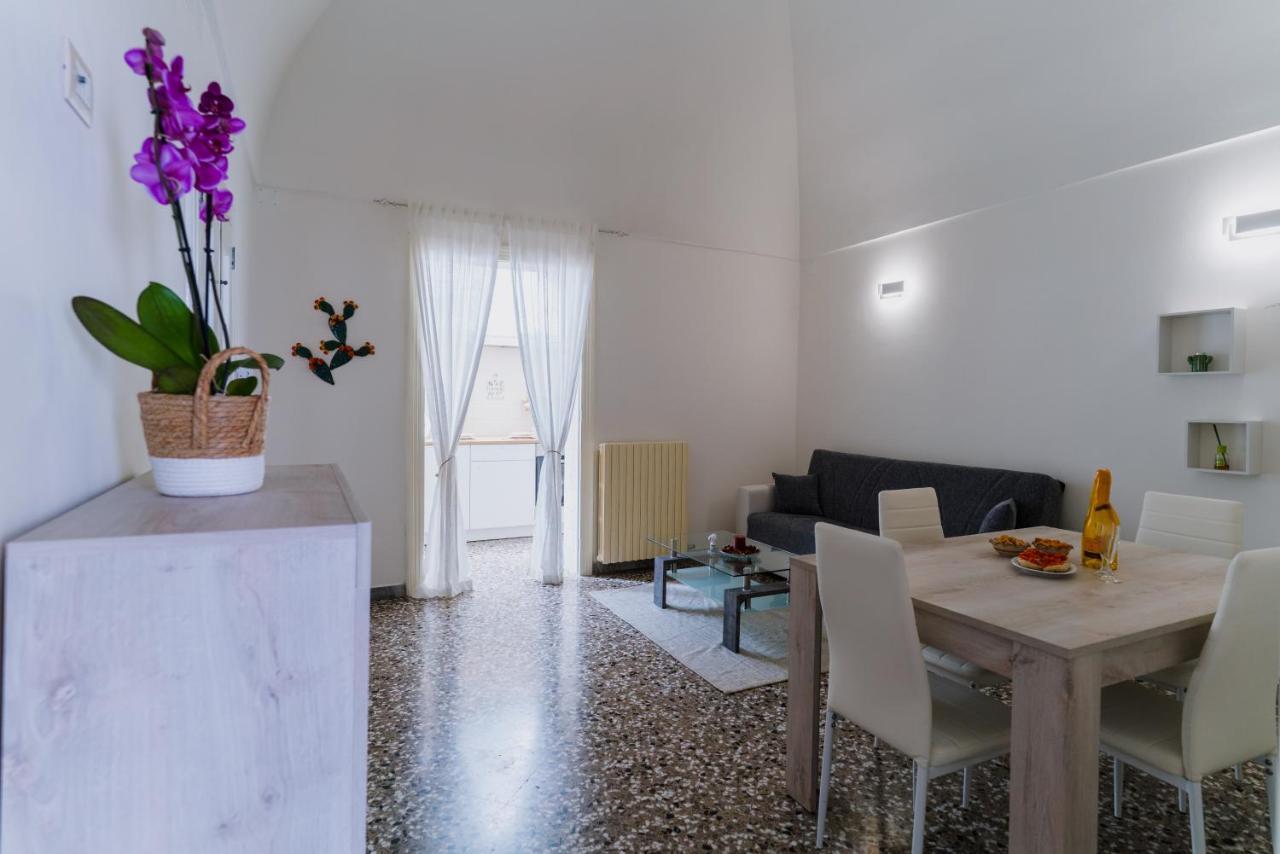 Palestro49 Holiday House Monopoli Luaran gambar